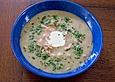 W&uuml;rzige Kartoffelsuppe mit Lachsstreifen