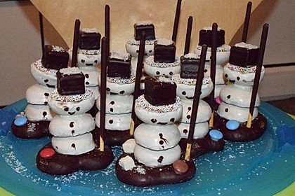 Schneemänner 30