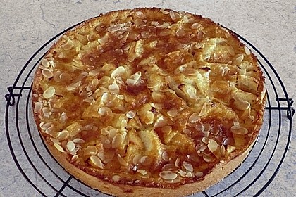 Apfelkuchen mit Amaretto - Sahne - Guss 32