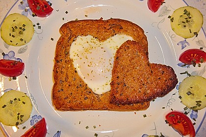 Eier im Toastbrot mit Rosmarin - Butter 29