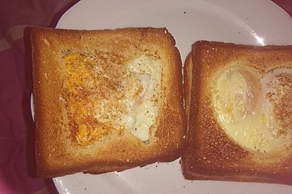 Eier im Toastbrot mit Rosmarin - Butter 47