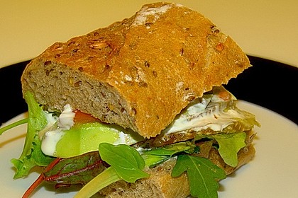 Tomaten-Auberginen-Avocado-Burger 34