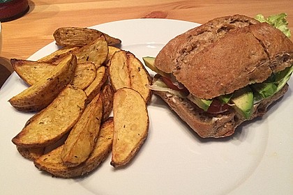 Tomaten-Auberginen-Avocado-Burger 16