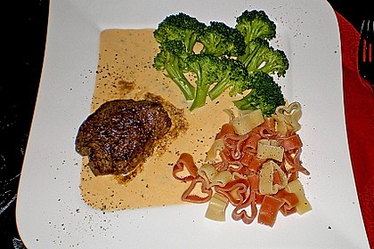 Brittas Rindersteak mit Käse - Sauce 1