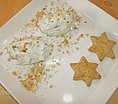 Frischk&auml;secreme mit Pinienkernen und Basilikum (Bild)