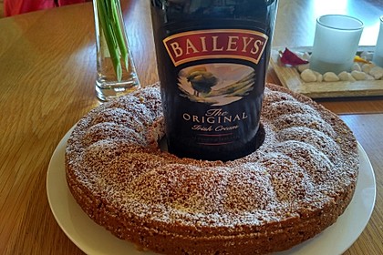 Baileys - Schoko - Krokant - Kuchen 16