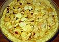 Apfelkuchen mit Rosinen und Zimt