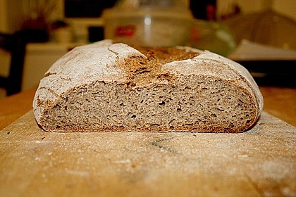 Tiroler Schwarzbrot 8