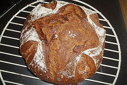 Tiroler Schwarzbrot 11