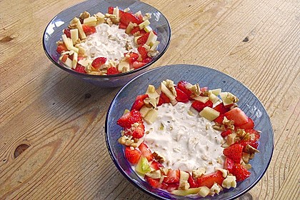 Erdbeer - Apfel - Nuss - Müsli 2