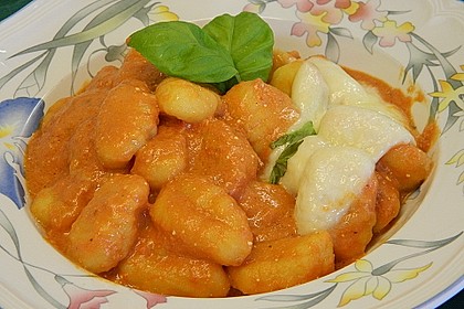 Gnocchi aus dem Ofen in Paprika - Tomaten - Sauce 13