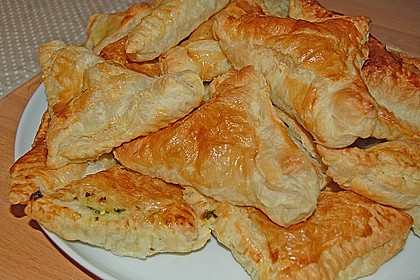 Bl&auml;tterteig - Dreicke mit Spinat und Feta 14