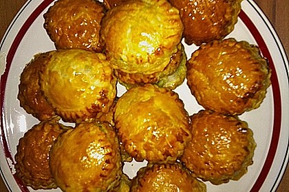 Bl&auml;tterteig - Dreicke mit Spinat und Feta 15