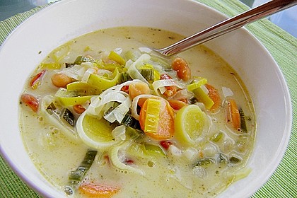 Afrikanische Erdnuss - Lauch - Suppe 3