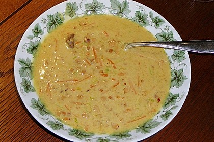 Afrikanische Erdnuss - Lauch - Suppe 4