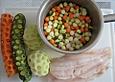 Merlanfilets natur an Pasta, Gem&uuml;seperlen und Parmesansauce