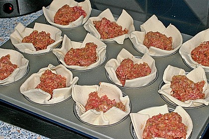 Herzhafte Blätterteig - Gehacktes - Muffins 15