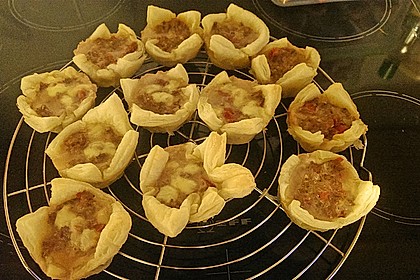 Herzhafte Blätterteig - Gehacktes - Muffins 17