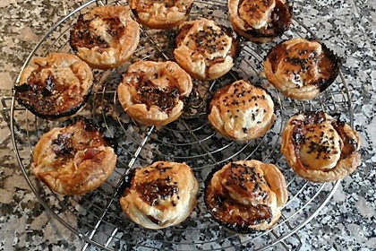 Herzhafte Blätterteig - Gehacktes - Muffins 8