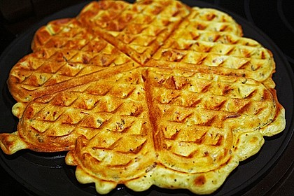 Pikante Schinkenwaffeln 9