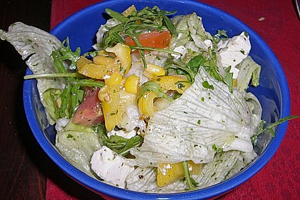 Blitz - Gartensalat mit Schafsk&auml;se 2