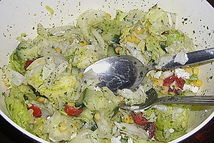 Blitz - Gartensalat mit Schafsk&auml;se 3