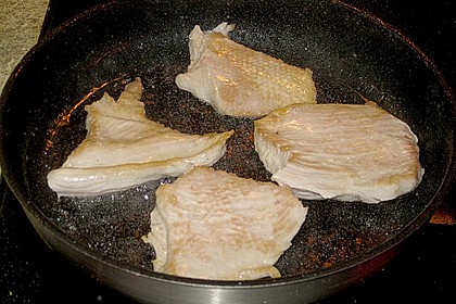 Putenschnitzel mit Champignonkruste 2