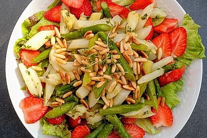 Marinierter Spargel - Erdbeer - Salat 2