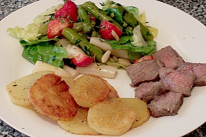 Marinierter Spargel - Erdbeer - Salat 19