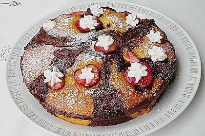 Nuss - Schoko - Kirsch - Kuchen