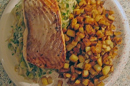 Lachs auf Lauchgem&uuml;se
