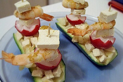 Geschickte Zucchini - Schiffchen mit Tofu gef&uuml;llt