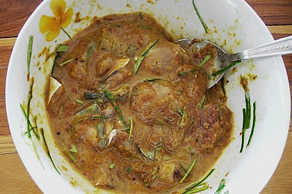 Ged&auml;mpftes Fischcurry im Bananenblatt 2