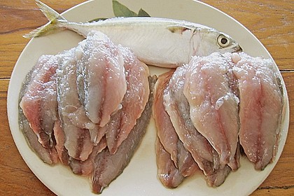Ged&auml;mpftes Fischcurry im Bananenblatt 4