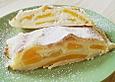 Topfen - Pfirsich Strudel