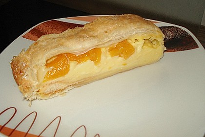 Topfen - Pfirsich Strudel 13