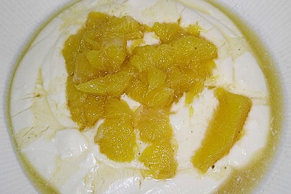 Amaretto - Mascarpone - Creme mit  karamellisierten Orangenfilets 1