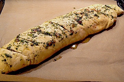 Gr&uuml;nes und rotes Pestobrot 19