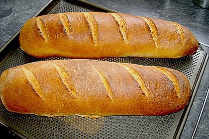 Gr&uuml;nes und rotes Pestobrot 36