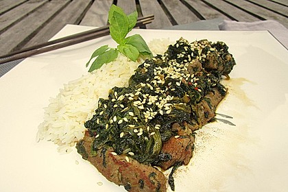 Schweinefleisch mit Spinat 2