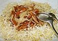Dattelsalat mit Zwiebeln und Chili