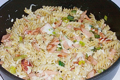 K&auml;se - Nudel - Pfanne mit Lauch 1