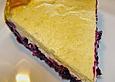 Ribiselkuchen mit Vanilletopfenhaube