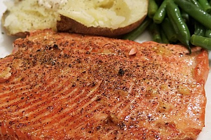 Lachs in Zitronen - Knoblauch - Öl 7