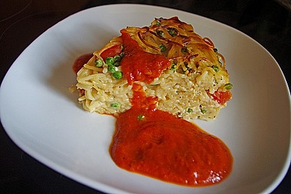 Spaghetti - Torte mit Tomatensauce 2