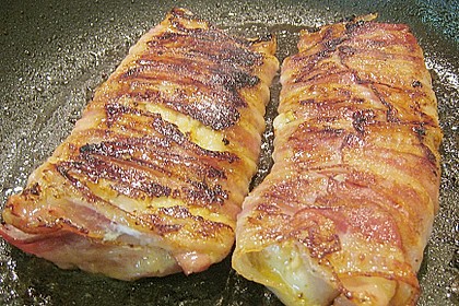 Kingklip mit Honig - Dill - Senf im Speckmantel in einer pikanten Arrabbiata 2