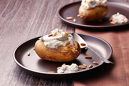 Backkartoffeln mit Gorgonzola - Creme