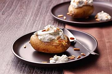 Backkartoffeln mit Gorgonzola - Creme