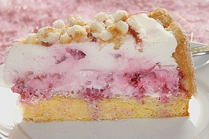 Quark - Sahne - Torte mit Himbeeren 1
