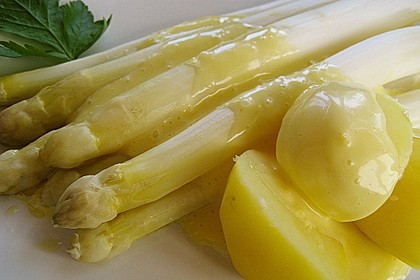 Absolut gelingsichere Sauce nach Art der Sauce Béarnaise 6